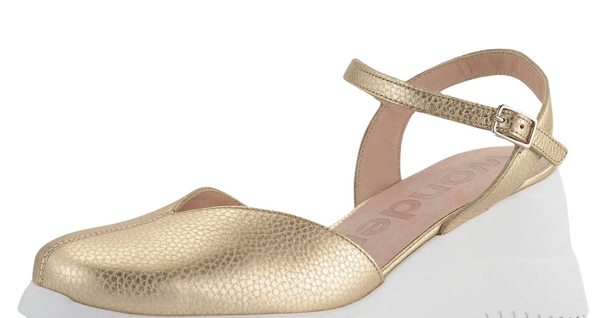 chaussures wonders fly